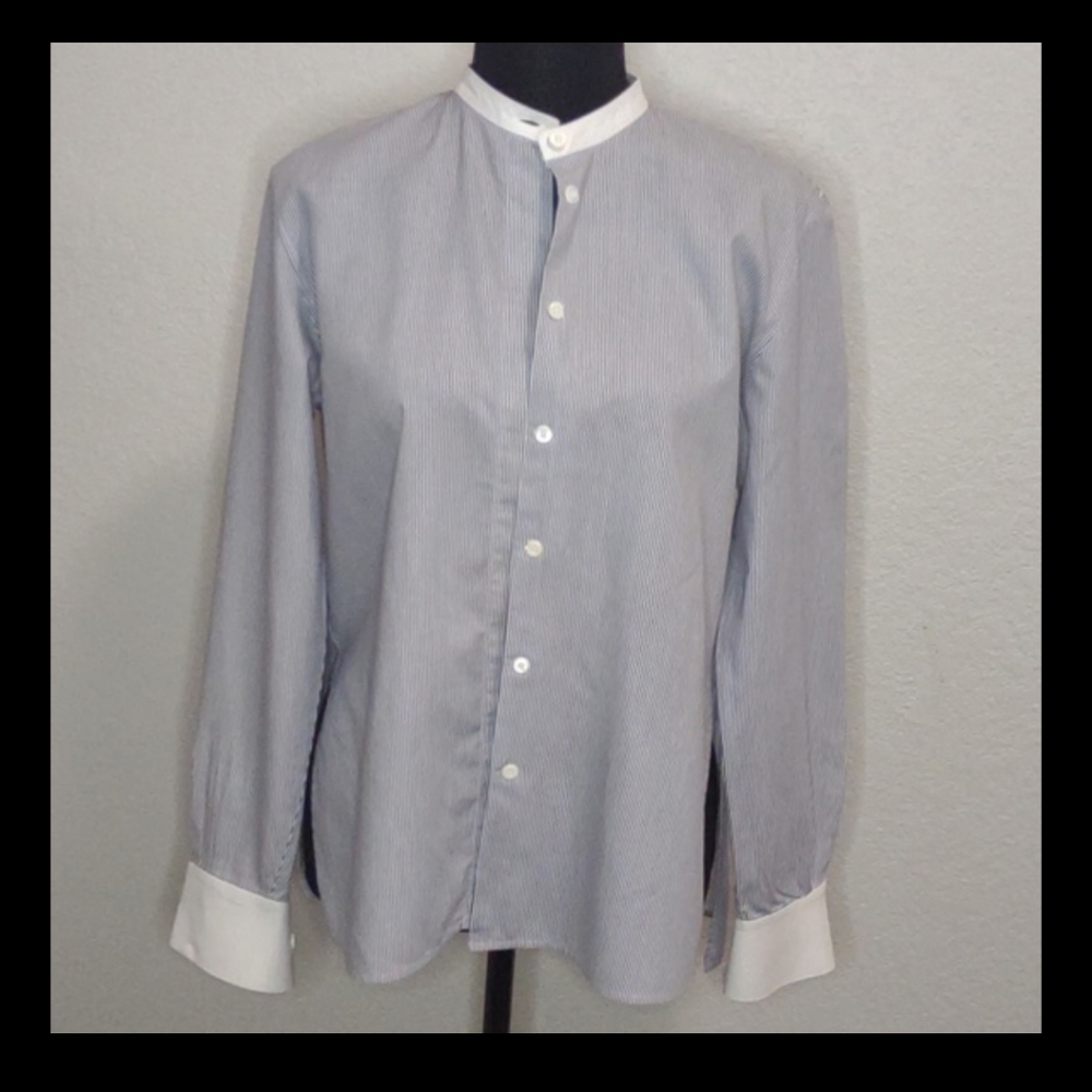 Striped blue and white shirt size 38. Size 6 in US size.